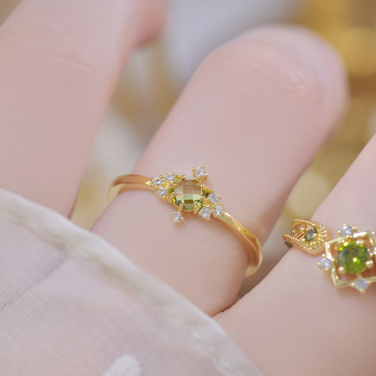 French Style Design Purple Zircon Set Ring For Women