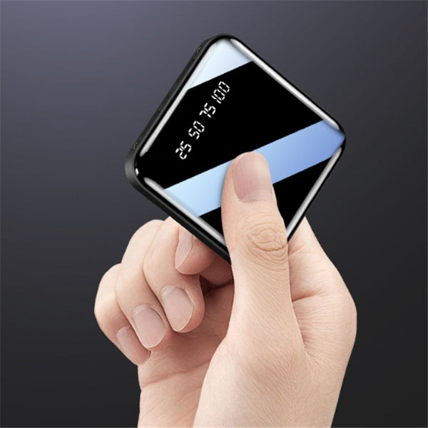 Mini Power Bank 20000 MAh Taşınabilir Aynalı Dijital Ekranlı Power Bank