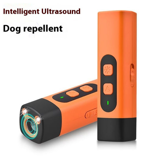 Pet Dog Repeller Ultrasonic Dog Training Device Rechargeable Anti Dog Bark Deterrent Device With LED Flashlight Pets Supplies / Evcil Hayvan Köpek Kovucu Cihaz LED El Feneri ile Evcil Hayvan Malzemeleri