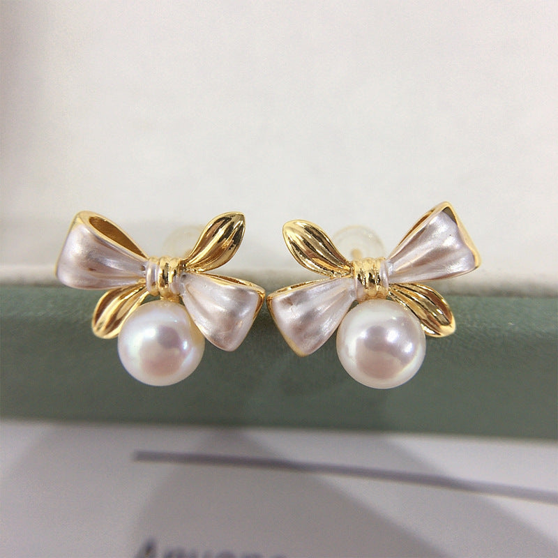 Exquisite Two-tone Bow Pearl Stud Earrings