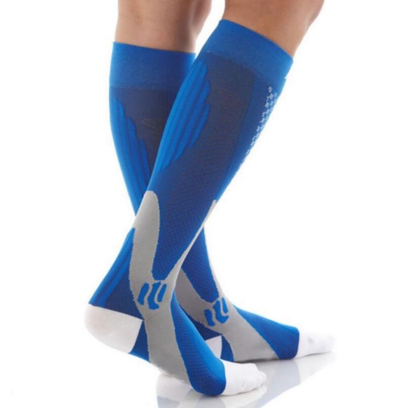 Erkekler ve Kadınlar İçin Kompresyon Çorapları Koşu, Uçuş, Seyahat, Dayanıklılık, Dolaşım ve İyileşme İçin En İyi Dereceli Atletik Uyum Çorapları