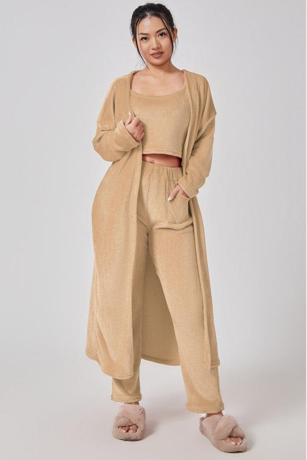 Rahat Pijama Takımı, 3 Parçalı Ev Giyim Takımı, Şirin Ev Giyimleri, Sıcak Takım Elbise Setleri, Uyumlu Takım, Ev Giyim Takımı, 3 Parçalı Pantolon Takımları, Kadın Kışlık Elbise